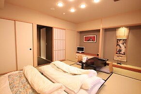 NISHIYAMA RYOKAN Established in 1953