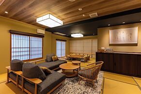 NISHIYAMA RYOKAN Established in 1953