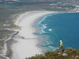 Chapmans Peak Hotel