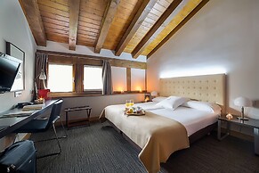Hotel Dolarea
