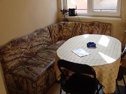 Avel Guesthouse
