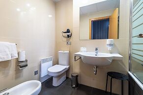 Hotel Abades Via Norte