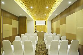 Hotel Santika Pandegiling Surabaya