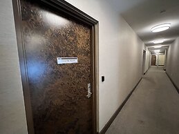 Canada Suites on Bay