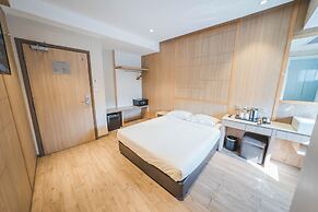 Hotel 81 Premier Star