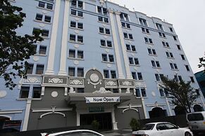 Hotel 81 Premier Star