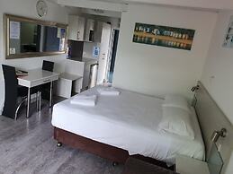 Le George Motel