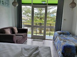 Le George Motel
