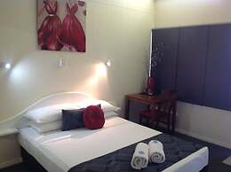 Parkside Motel