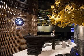 Hotel Golden Dragon