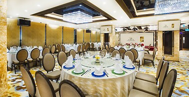 Hotel Golden Dragon