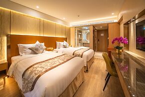 Hotel Golden Dragon