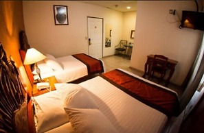 Hotel Real Azteca Boulevard