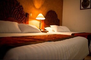 Hotel Real Azteca Boulevard