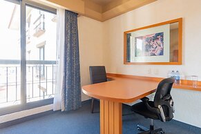 Hotel Flamingo Inn
