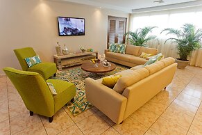 Hotel Coral Suites