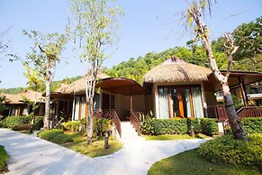 Tup Kaek Sunset Beach Resort