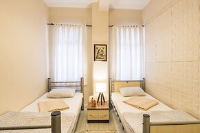 Levanten Hostel