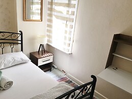 Levanten Hostel