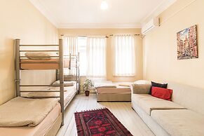 Levanten Hostel