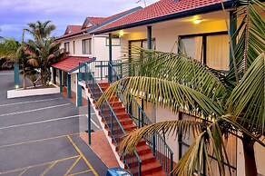 Academy at Botany Motor Inn
