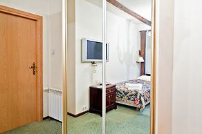 Aparthotel Miodosytnia