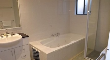 Avoca Palms Resort Apartments