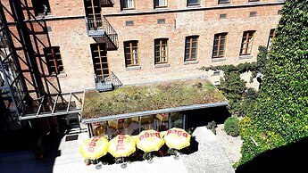 Hotel Fabrik