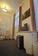 Kar's Otel - Special Class