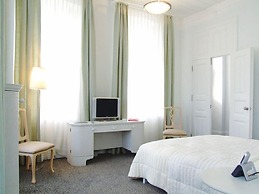 Kar's Otel - Special Class