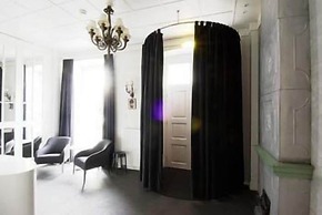 Kar's Otel - Special Class
