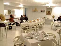Kar's Otel - Special Class