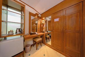 Sand Sea Resort