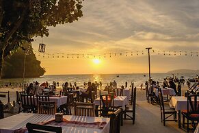 Sand Sea Resort
