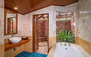Sand Sea Resort