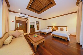 Sand Sea Resort