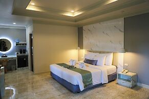 Sand Sea Resort