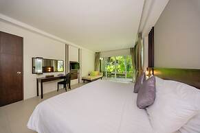 Sand Sea Resort