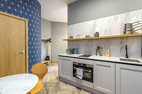 KM Apartments