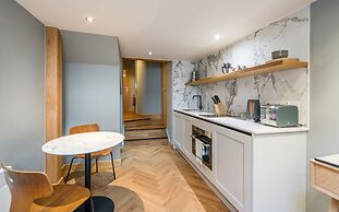 KM Apartments
