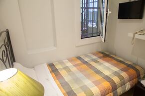 Kimon Athens Hotel