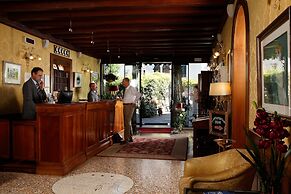 Pensione Accademia - Villa Maravege