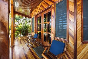 Tambor Tropical - Adults Only