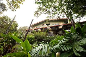 Cala Lodge