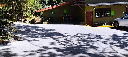 Cala Lodge