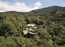 Cala Lodge