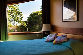 Cala Lodge