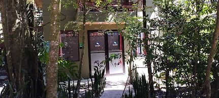 Cala Lodge