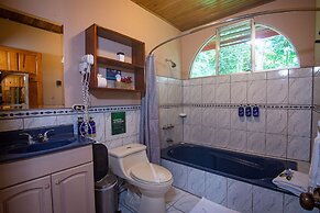 Cala Lodge