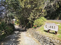 Abri Apartments